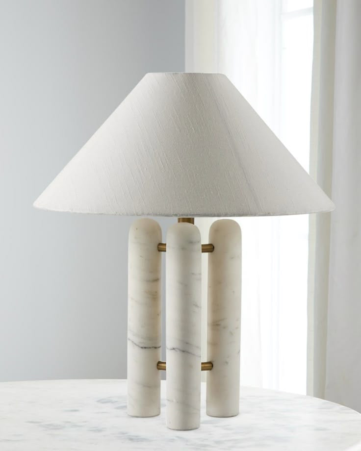 Trow Table Lamp