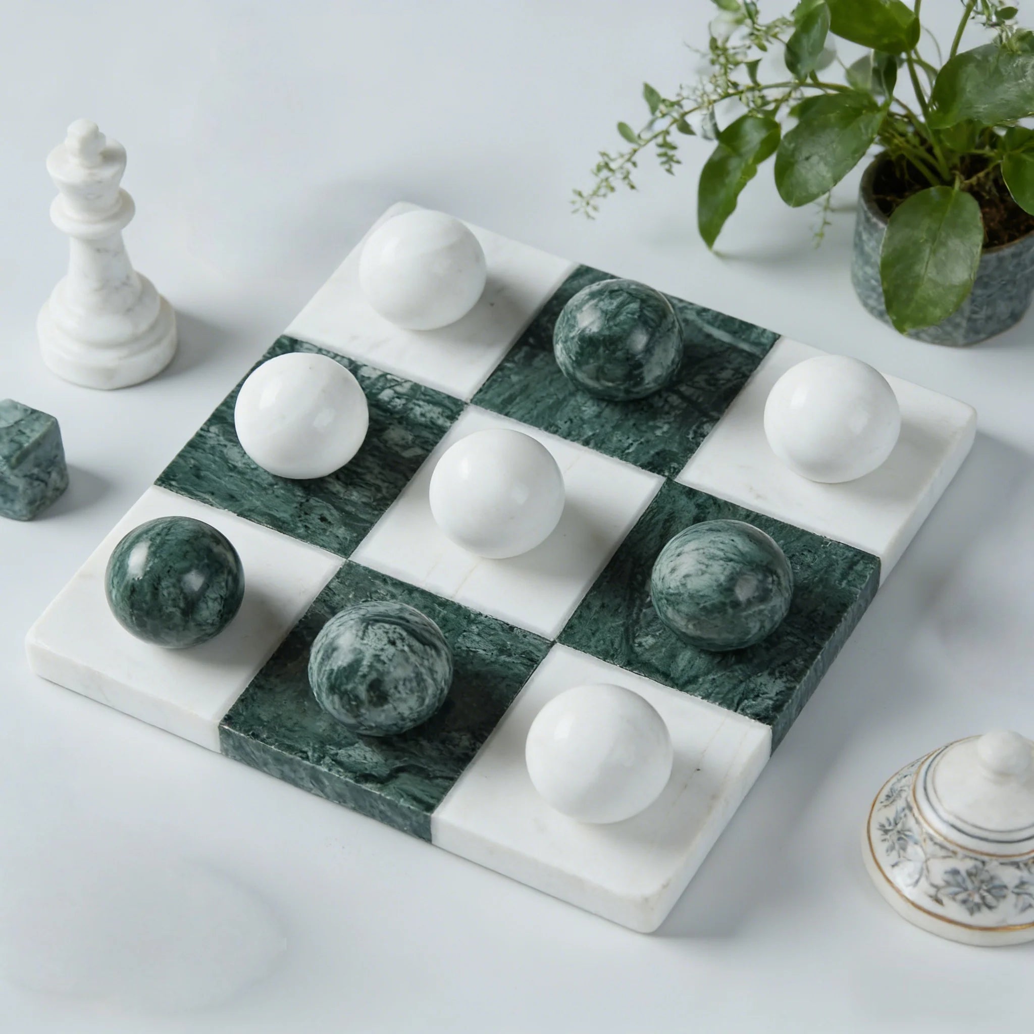 Vantor Tic Tac Toe Board