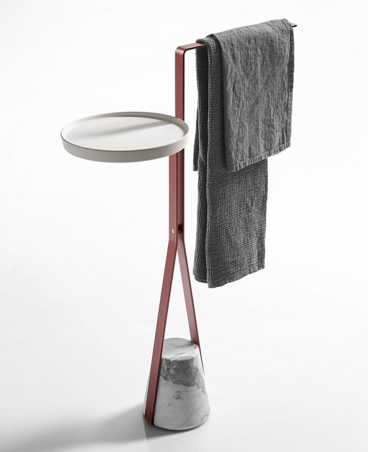 Dock Towel Stand